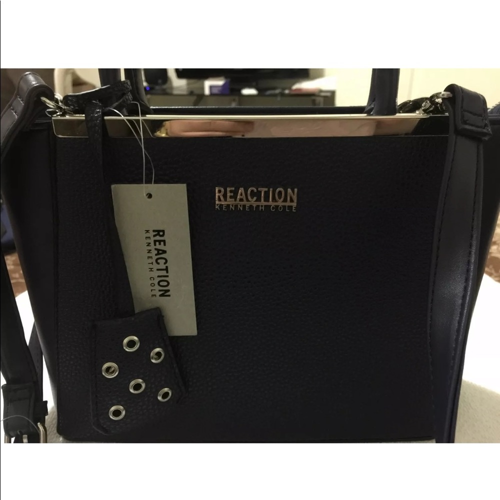 VEGAN LEATHER REACTION Style  Name JR Color Black